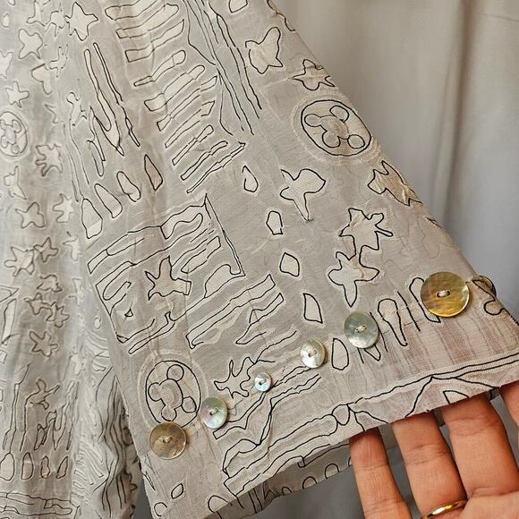 Women's White Patterned Blouse - Picture 5 of 5